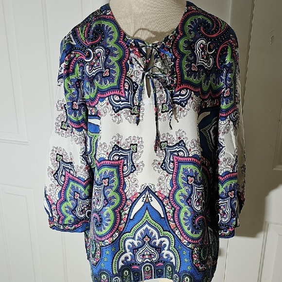 Talbots Paisley Print Women's Top 100% Silk.  Multicolor 3/4 Sleeves. Sz 14 - Picture 1 of 6